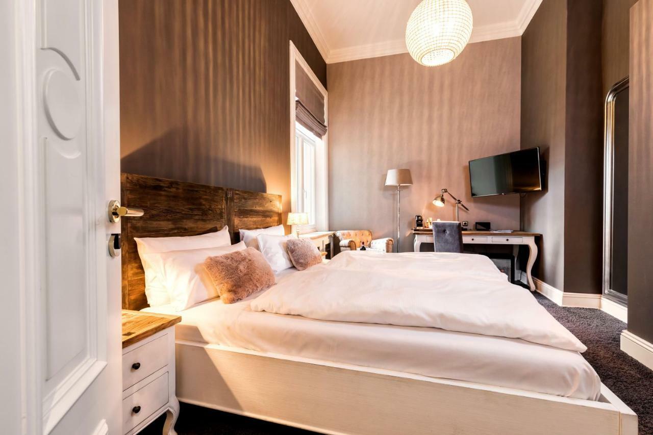 Superior Double Room,1022284831:JPEG